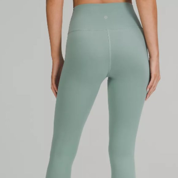 NEW - Lululemon Wunder Train High-Rise Tight 25" - Picture 2 of 5